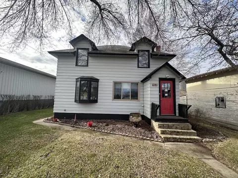 163 Central Ave W, Eden Valley, MN 55329