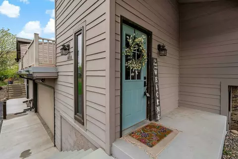 14606 Hampshire Pl, Burnsville, MN 55306