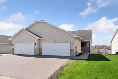 1729 Lakeridge Way, Waconia, MN 55387