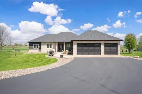 20845 Bentley Ct, Farmington, MN 55024