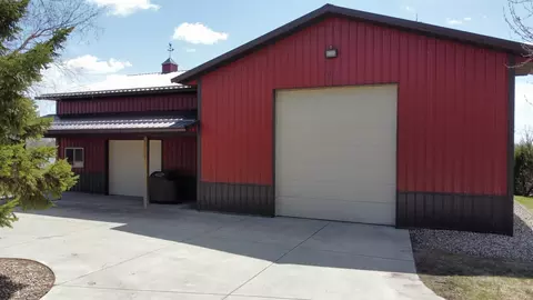 Exterior - 264 60th Ave NE, Willmar, MN 56201 photo 2 of 5