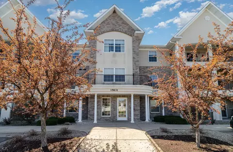15631 Linnet St NW #3-305, Andover, MN 55304