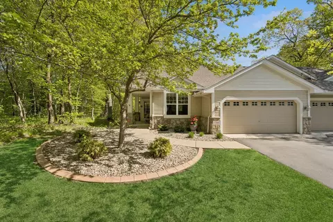 17300 Tilia Rdg, Eden Prairie, MN 55347
