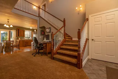 821 Birdie Ct, Mapleton, ND 58059 photo 9