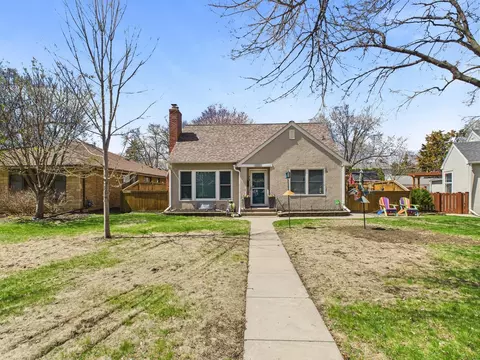 4521 York Ave N, Robbinsdale, MN 55422