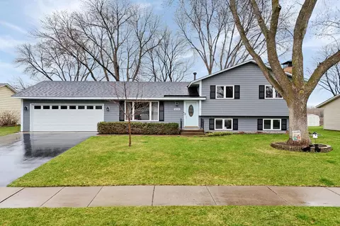 10508 Lancaster Ln N, Maple Grove, MN 55369