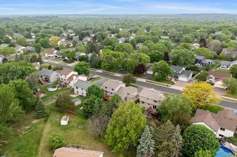 View/Area - 14170 Dearborn Path, Rosemount, MN 55068 photo 5 of 7