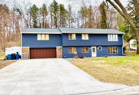 2380 Greenbrier Cir, Little Canada, MN 55117
