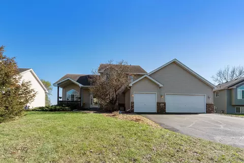 2312 121st Cir NW, Coon Rapids, MN 55448