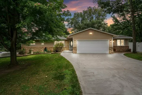 137 Andover Blvd NW, Andover, MN 55304