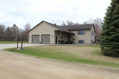 602 Nelson St W, Eagle Bend, MN 56446