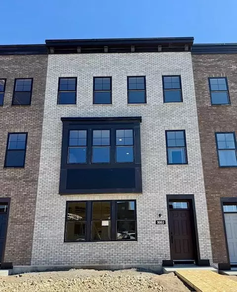 900 Mount Curve Blvd #J, Saint Paul, MN 55116