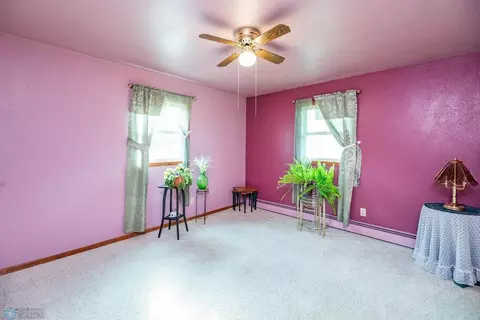 207 Jackson Ave E, Lisbon, ND 58054 photo 23