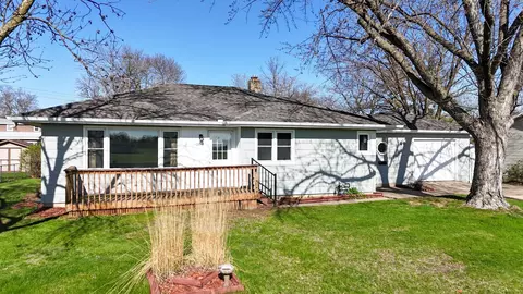 1319 15th Ave S, Saint Cloud, MN 56301 photo 1