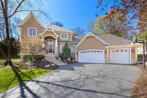 9380 Preston Pl, Eden Prairie, MN 55347
