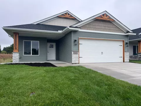 25855 Emerson Ct, Wyoming, MN 55092