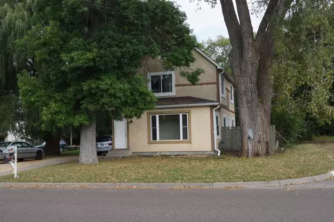 1938 Clarence St, Maplewood, MN 55109