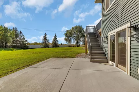 Exterior - 2412 Heritage Dr, Saint Cloud, MN 56301 photo 3 of 6