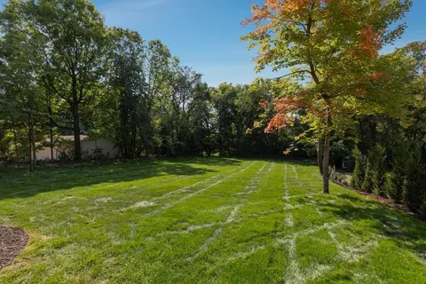 Exterior - 20395 Park Pl, Deephaven, MN 55331 photo 6 of 7
