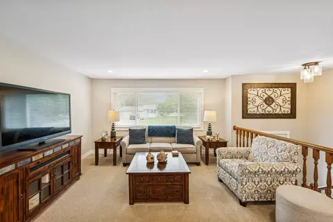 10309 Parkview Ln, Champlin, MN 55316 photo 7