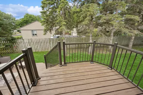 10309 Parkview Ln, Champlin, MN 55316 photo 19