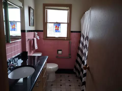 Bath - 122 E 10th St, Madison, MN 56256 photo 1 of 1