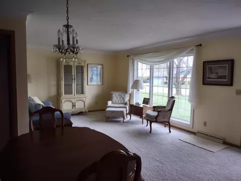 Living - 122 E 10th St, Madison, MN 56256 photo 3 of 4