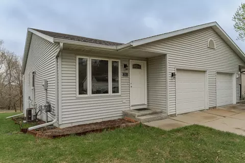 3311 7th St NW, Rochester, MN 55901