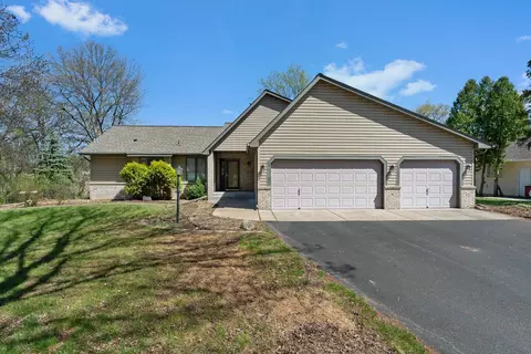 5441 Ojibway Ave N, Stillwater, MN 55082