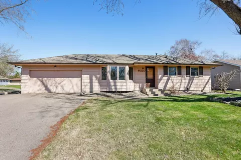 6020 Ensign Ave N, New Hope, MN 55428