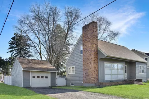213 5th St, Ironton, MN 56455