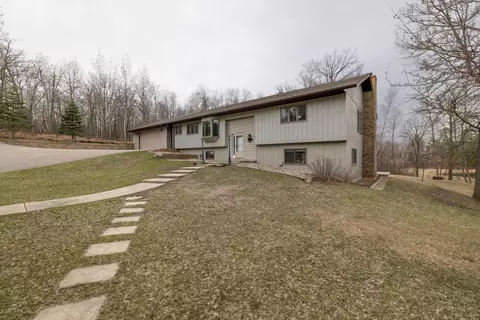 23318 Highview Dr, Nevis, MN 56467