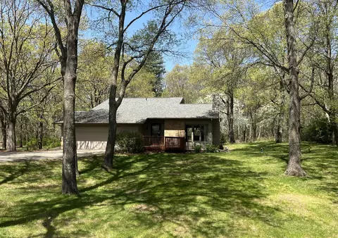 8390 Red Pine Cir, Baxter, MN 56425 photo 3