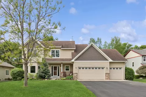 813 Quie Ln, Northfield, MN 55057