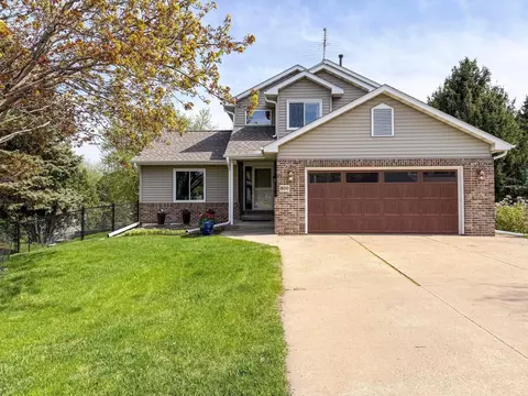 800 3 12 Ave NW, Byron, MN 55920