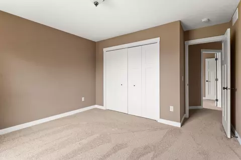 Bedroom - 7387 Old Mill Rd, Centerville, MN 55038 photo 6 of 9