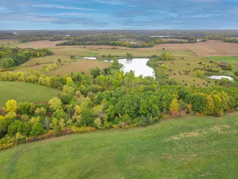 8577 Tellers Rd, Chaska, MN 55318 photo 3