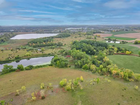 8577 Tellers Rd, Chaska, MN 55318 photo 5
