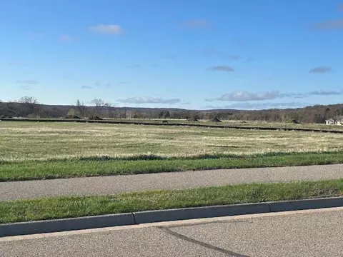 111 Woolgrass Way, Avon, MN 56310