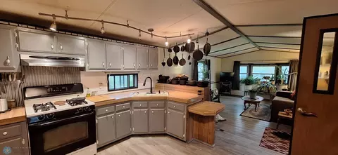 Kitchen - 102 2nd St N, Fairmount, ND 58030 photo 2 of 2