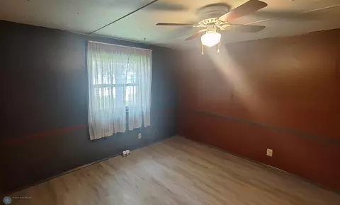 Bedroom - 102 2nd St N, Fairmount, ND 58030 photo 4 of 4