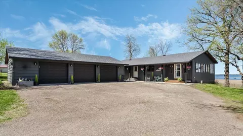 7355 Little Mary Cir SW, Alexandria, MN 56308
