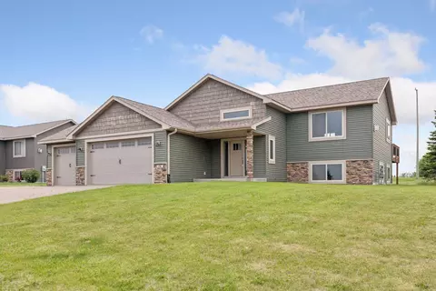 116 Wheat Field Ln, New Richmond, WI 54017