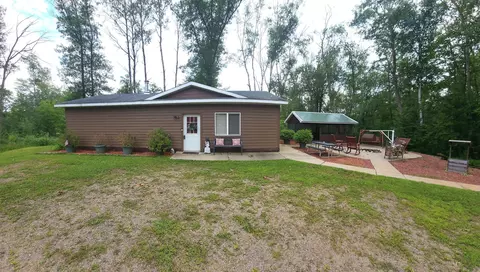 5227 Hyland Rd SW, Motley, MN 56466