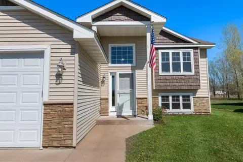 Exterior - 775 Taft Loop S, Cambridge, MN 55008 photo 8 of 9