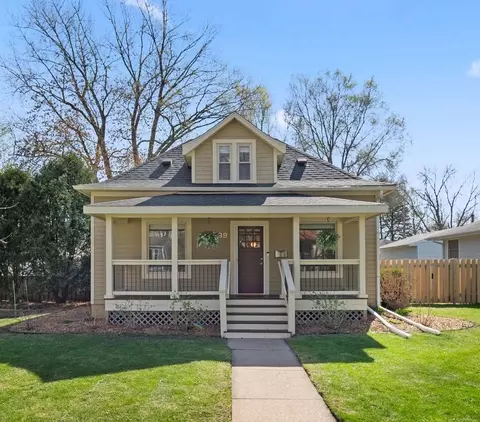239 19th Ave N, Hopkins, MN 55343