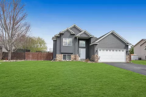 202 Dresden Alcove, Waverly, MN 55390