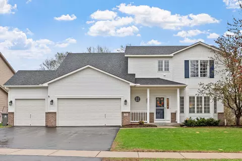 758 Riesgraf Rd, Carver, MN 55315