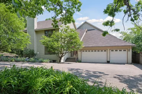6449 Mccauley Ter, Edina, MN 55439