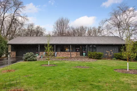 2905 Everest Ln N, Plymouth, MN 55447